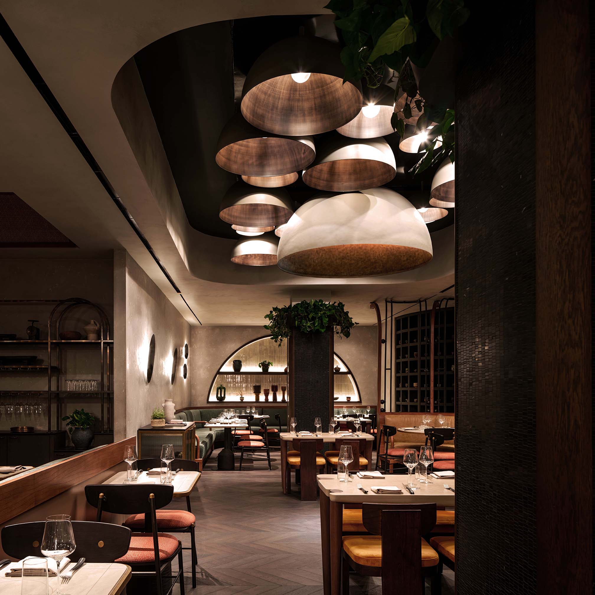 Tia-Carmen-Night-Vertical_RT